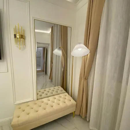 Gaglian's 4* Como
